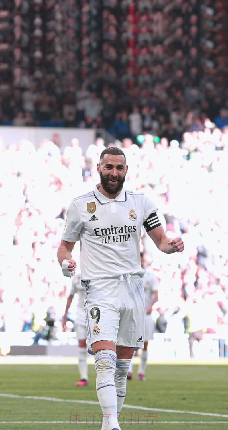 卡塞米罗:巴萨处在最好的状态 本泽马应拿金球奖