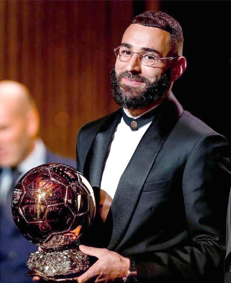 卡塞米罗:巴萨处在最好的状态 本泽马应拿金球奖